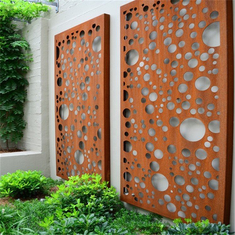 Screen panels