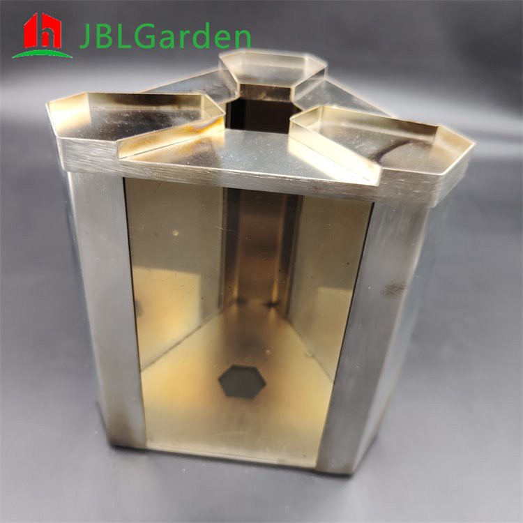 Steel pellet stove