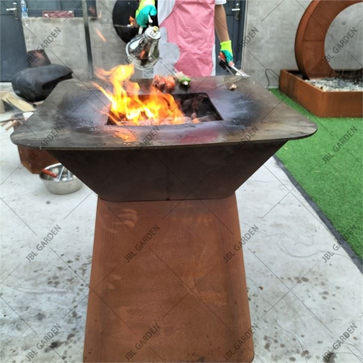 Corten Steel Fire Pit Brasero BBQ