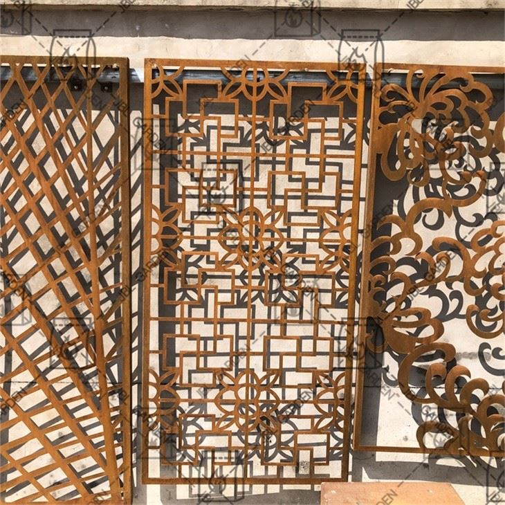 Ophio Metal Garden Screen