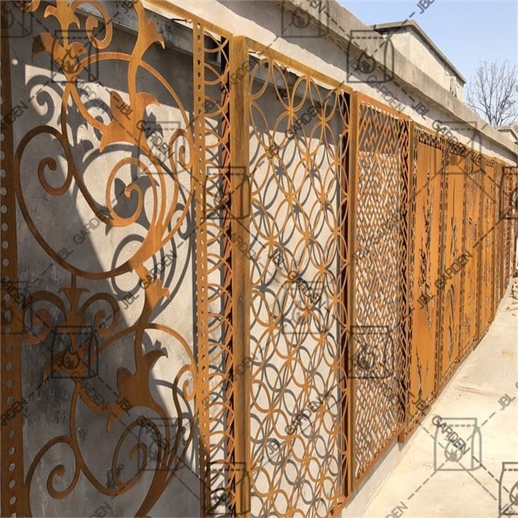 Metal Ekranlar Ve Desenler