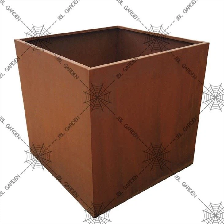 Veradek 32 Inch Planter