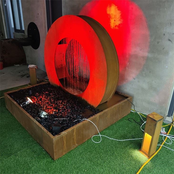 Lunar Arc Corten Steel Water Feature Outdoor Landscaping Curtain best