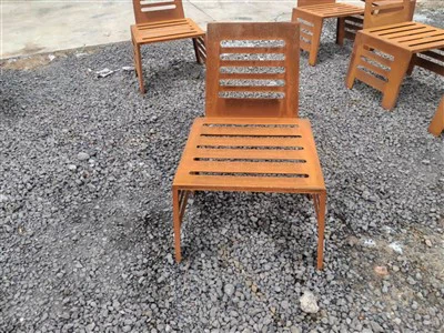 Benzersiz Corten Çelik Sandalye